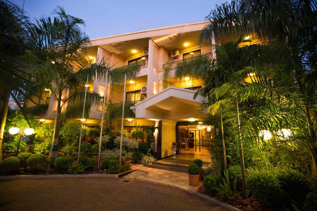 Las Ventanas Hotel Boutique Сьюдад-дель-Эсте Экстерьер фото